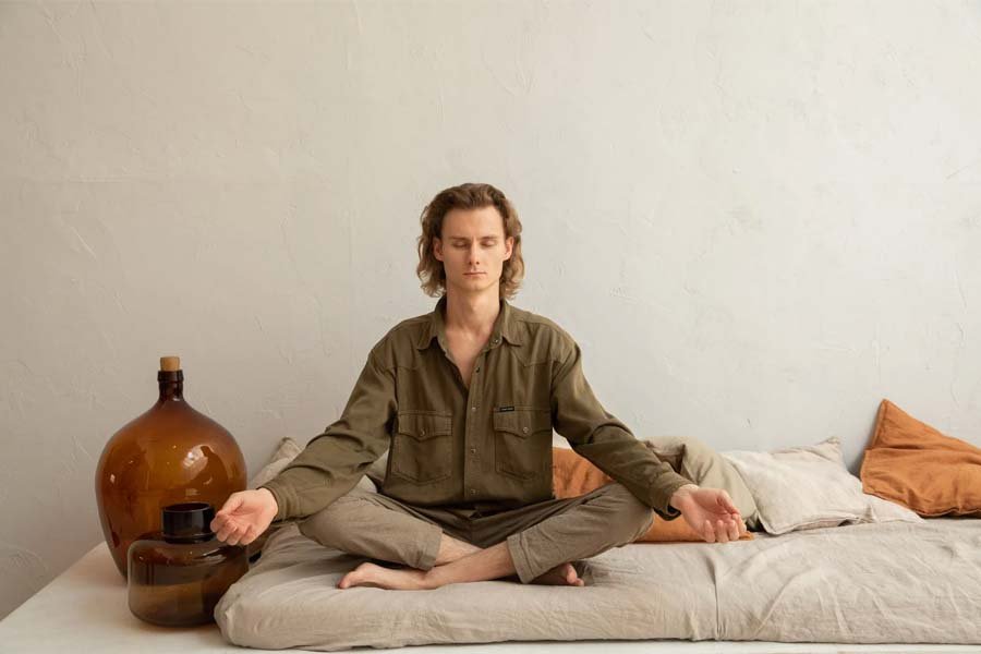 Mindfulness coaching online. How a mindful living coach can help you.