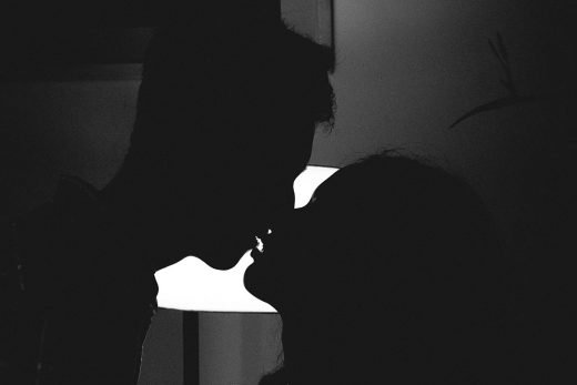 Philemaphobia Fear Of Kissing Symptoms Causes Treatment